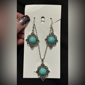 Necklace & Earrings Set